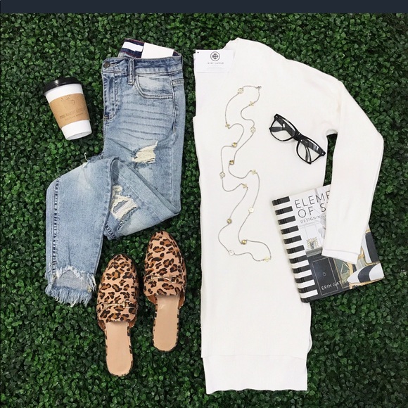 Kiki LaRue White V-Neck Butter *Becka’s Fave!” - Picture 4 of 4